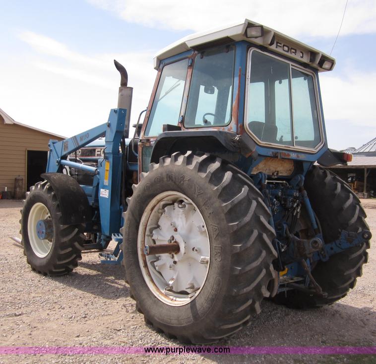 image for item A3880 1992 Ford 8730 MFWD tractor