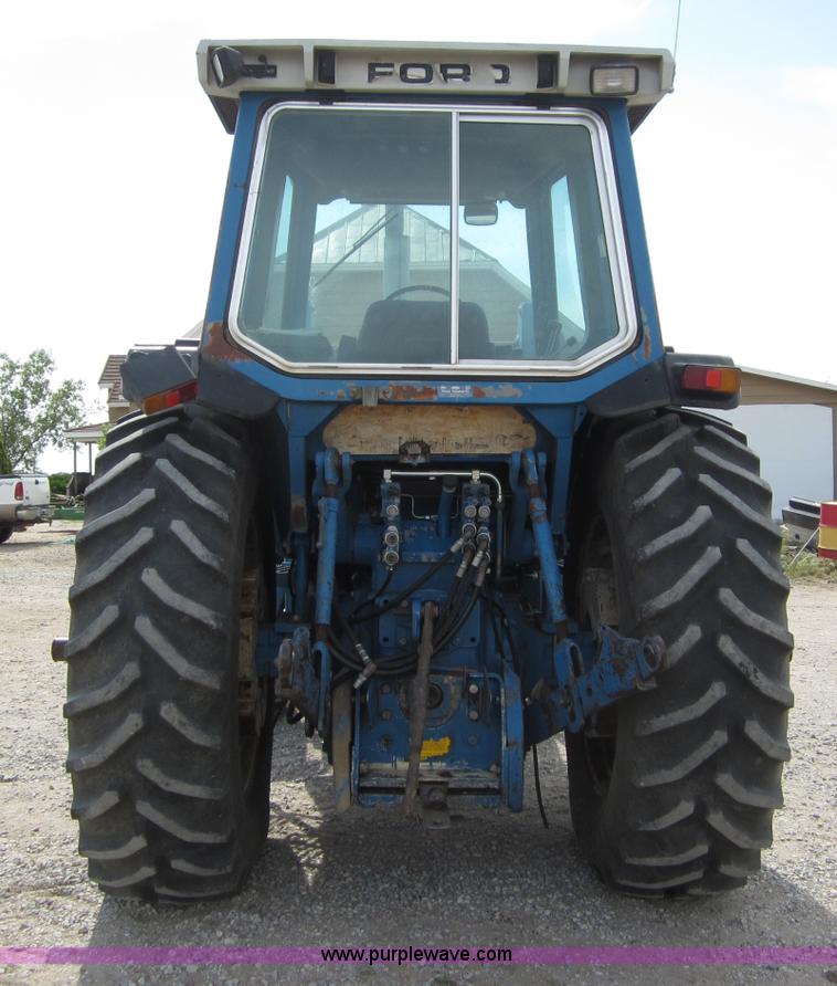 image for item A3880 1992 Ford 8730 MFWD tractor