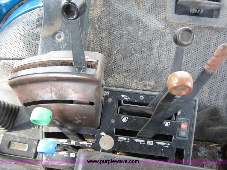 image for item A3880 1992 Ford 8730 MFWD tractor