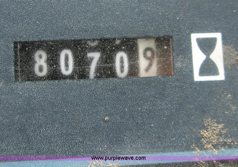 image for item A3880 1992 Ford 8730 MFWD tractor