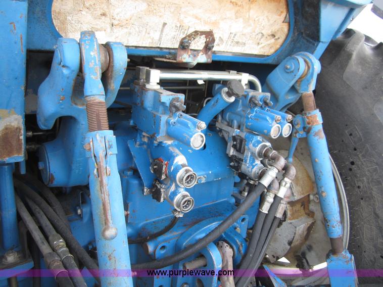 image for item A3880 1992 Ford 8730 MFWD tractor