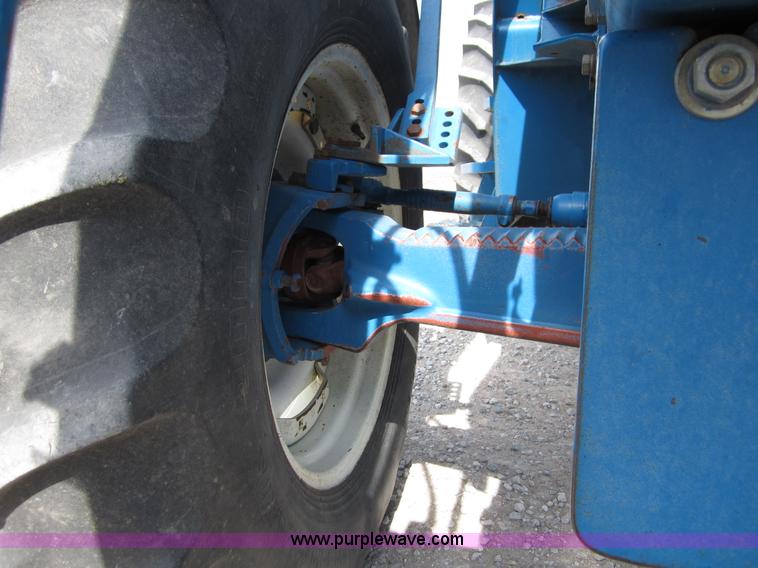 image for item A3880 1992 Ford 8730 MFWD tractor