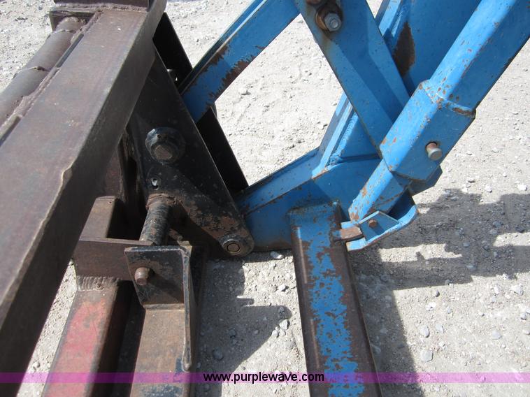 image for item A3880 1992 Ford 8730 MFWD tractor