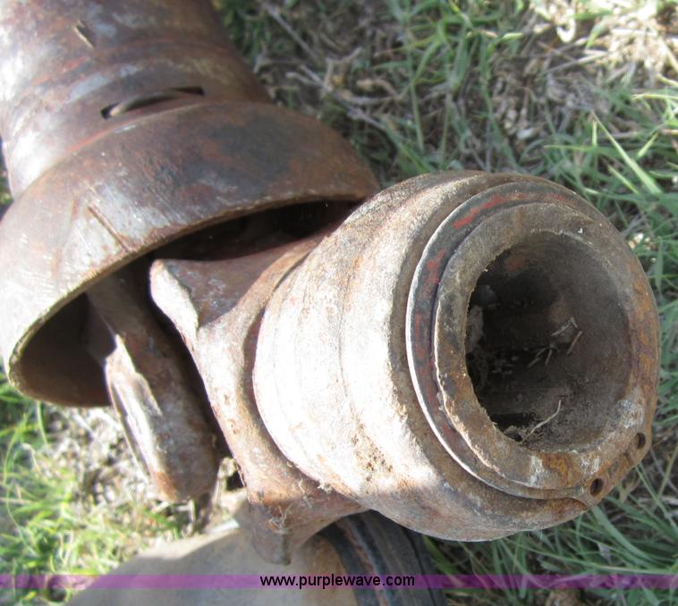 image for item A3882 Ford 905 three point post hole digger