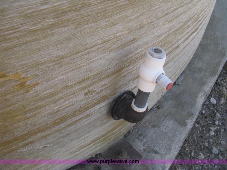 image for item A6389 Fiberglass 8,000 gallon tank