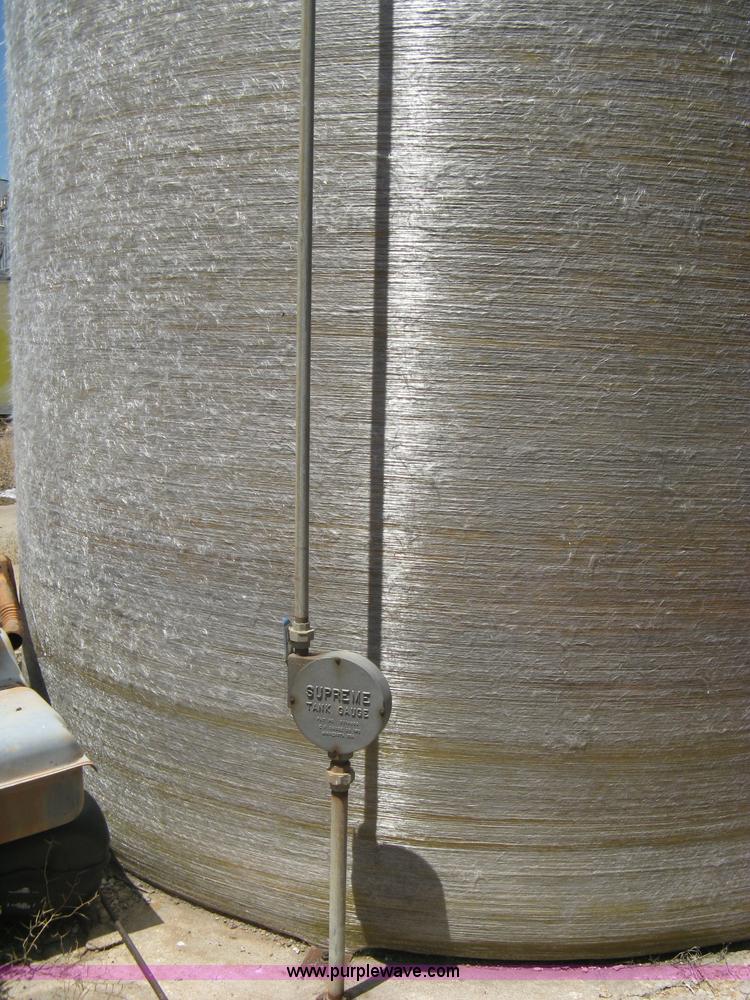 image for item A6389 Fiberglass 8,000 gallon tank