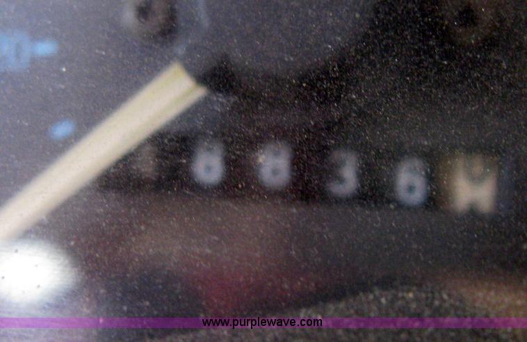 image for item A6391 1989 Ford F350 Custom pickup truck