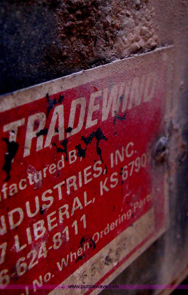 image for item A6391 1989 Ford F350 Custom pickup truck