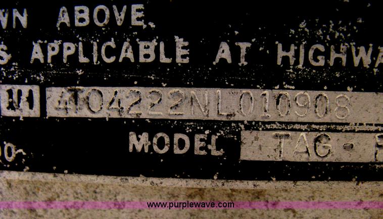 image for item A6392 1992 Fruehauf 42' aluminum tanker trailer