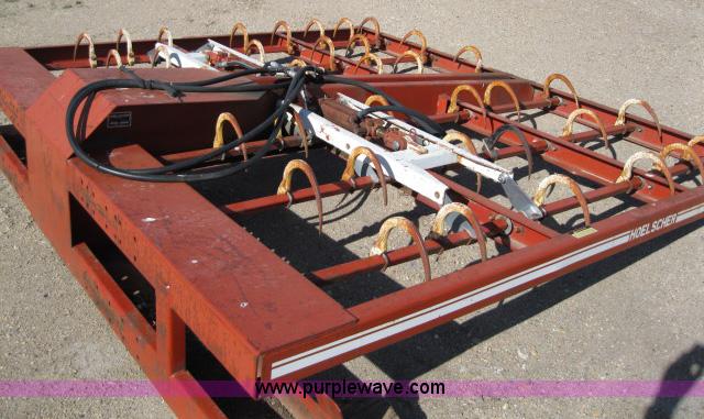 image for item B1316 Hoelsher 180 bale grapple