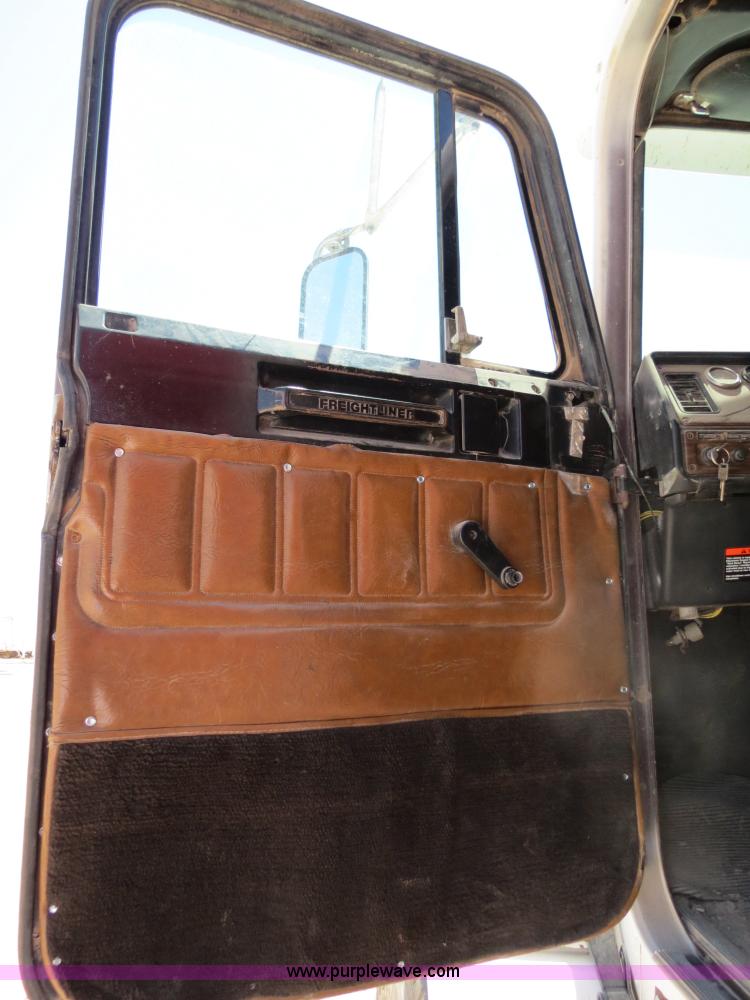 image for item B2355 1997 Freightliner FLD manure spreader semi truck