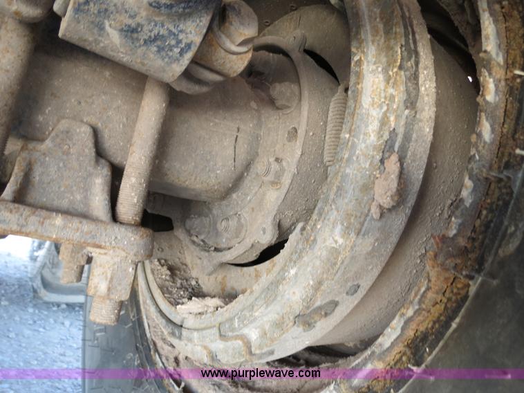 image for item B2355 1997 Freightliner FLD manure spreader semi truck