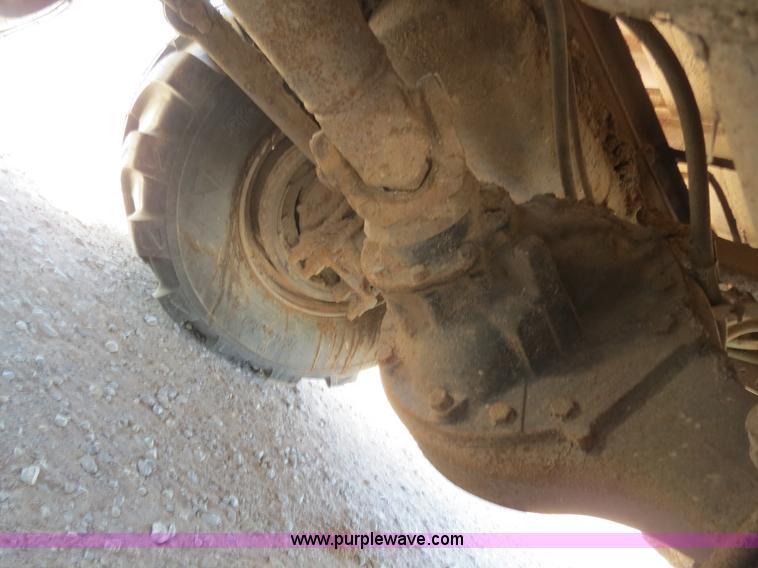 image for item B2355 1997 Freightliner FLD manure spreader semi truck