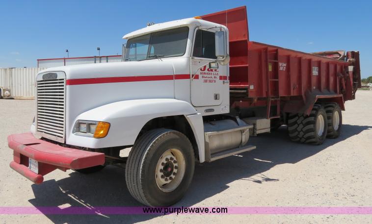 image for item B2356 1997 Freightliner FLD manure spreader semi truck