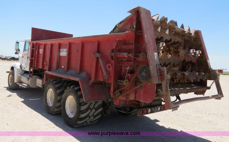 image for item B2356 1997 Freightliner FLD manure spreader semi truck