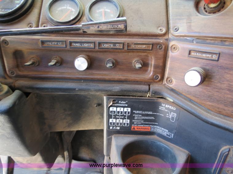 image for item B2356 1997 Freightliner FLD manure spreader semi truck