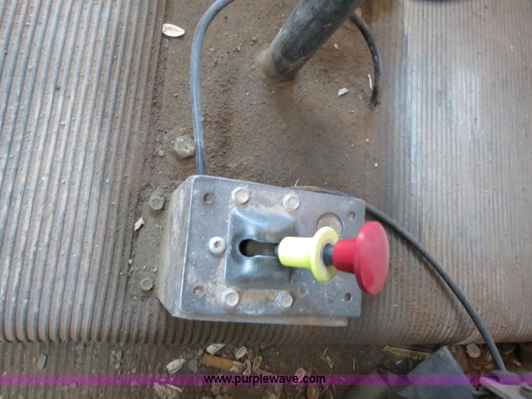 image for item B2356 1997 Freightliner FLD manure spreader semi truck