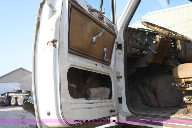 image for item B6645 1982 Big Wheels sprayer