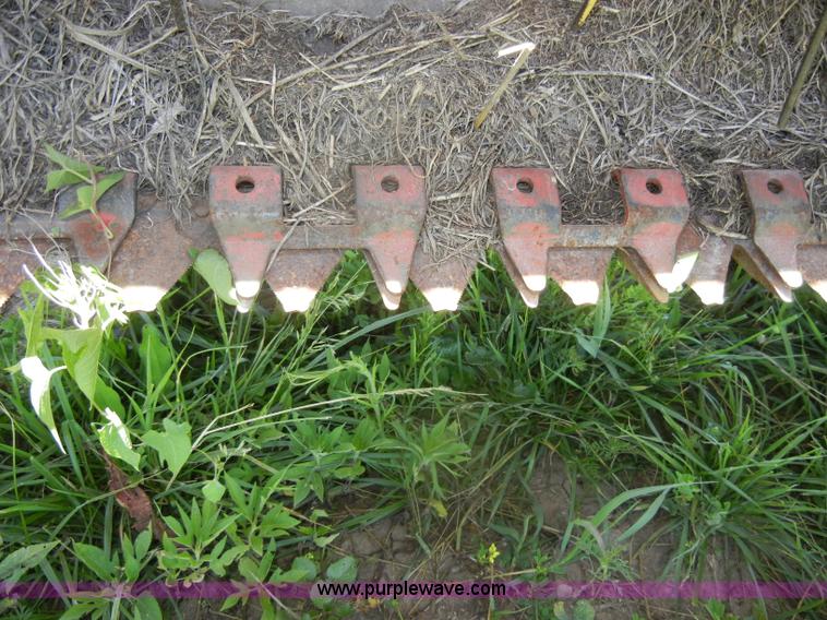 image for item D4095 1983 New Holland Haybine 489 swather
