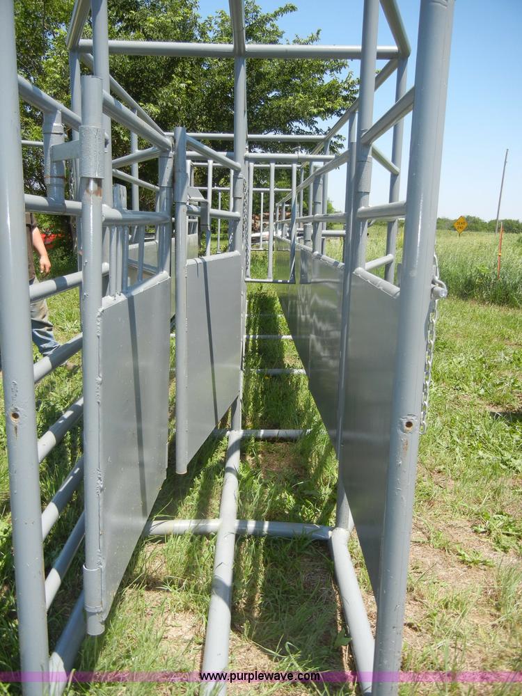 image for item D4096 Portable two lane alley