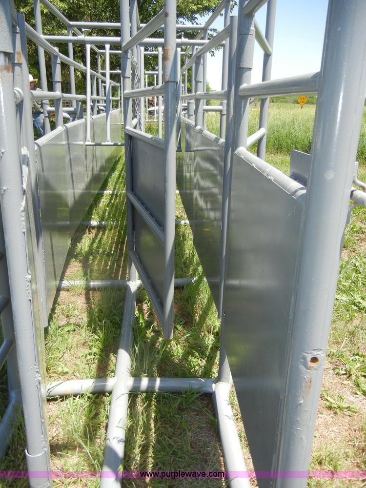 image for item D4096 Portable two lane alley