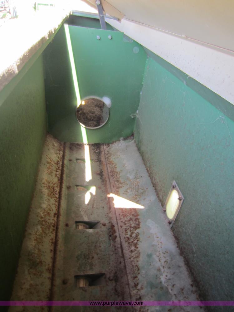 image for item D5525 Great Plains Solid Stand 30 grain drill