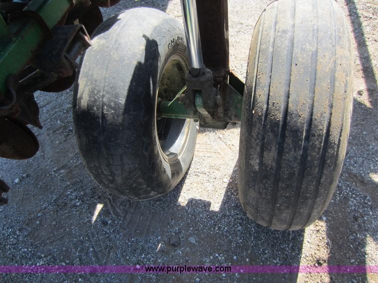 image for item D5525 Great Plains Solid Stand 30 grain drill