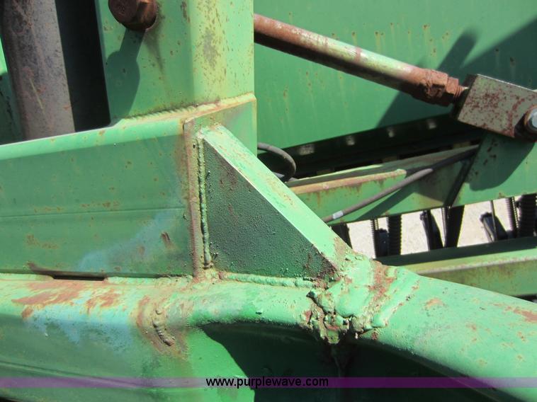 image for item D5525 Great Plains Solid Stand 30 grain drill