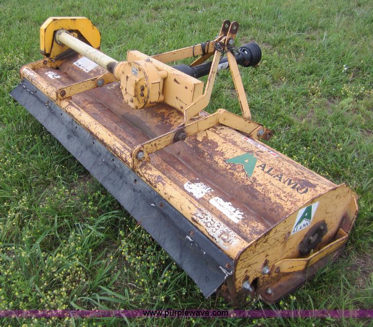 image for item D5562 Alamo 6' flail mower