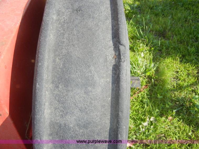 image for item N9761 International 5100 Soybean Special drill