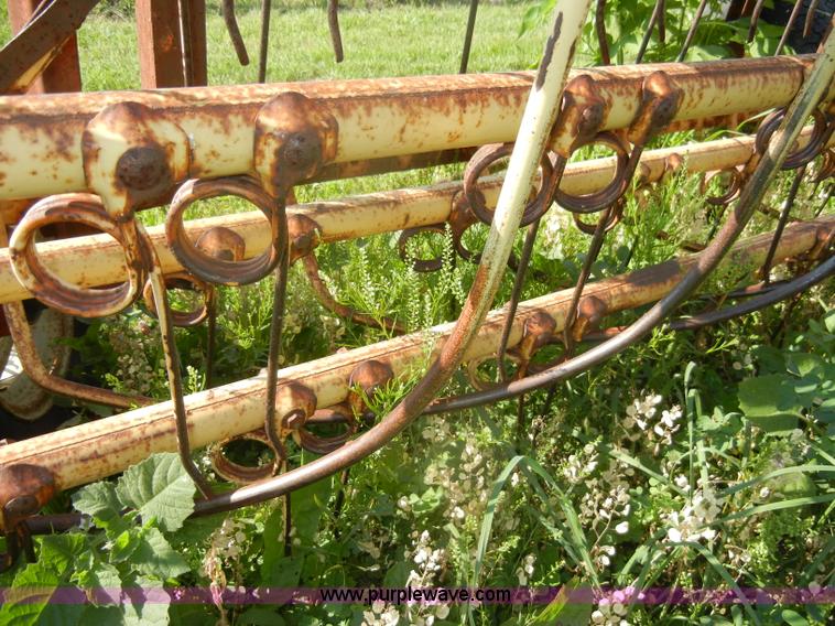 image for item N9763 New Holland 56 side rake