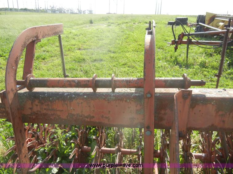 image for item N9764 International 300 20' rotary hoe