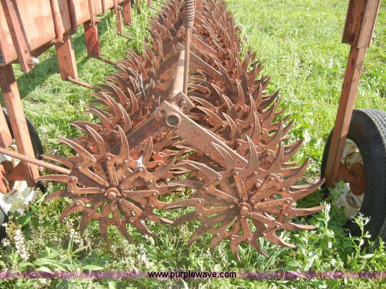 image for item N9764 International 300 20' rotary hoe