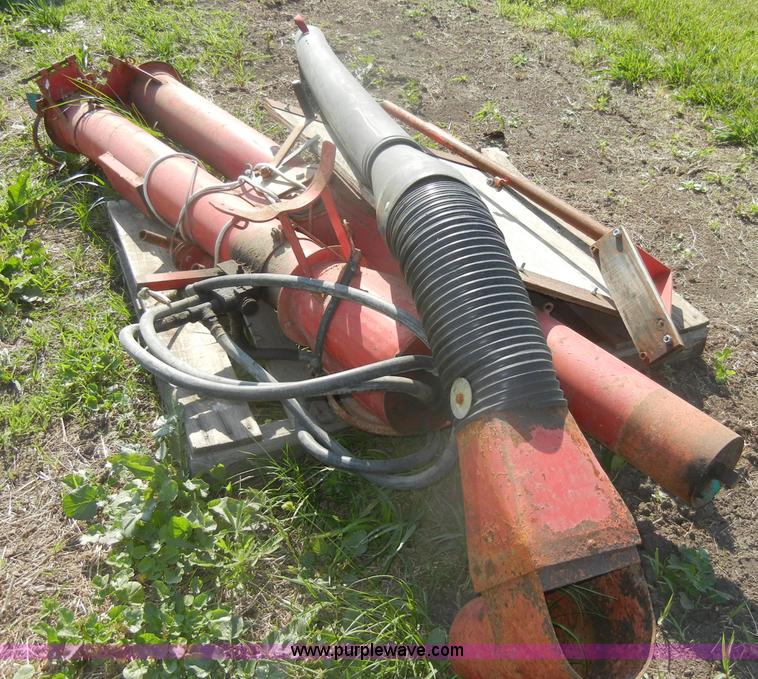 image for item N9768 Truck mount auger