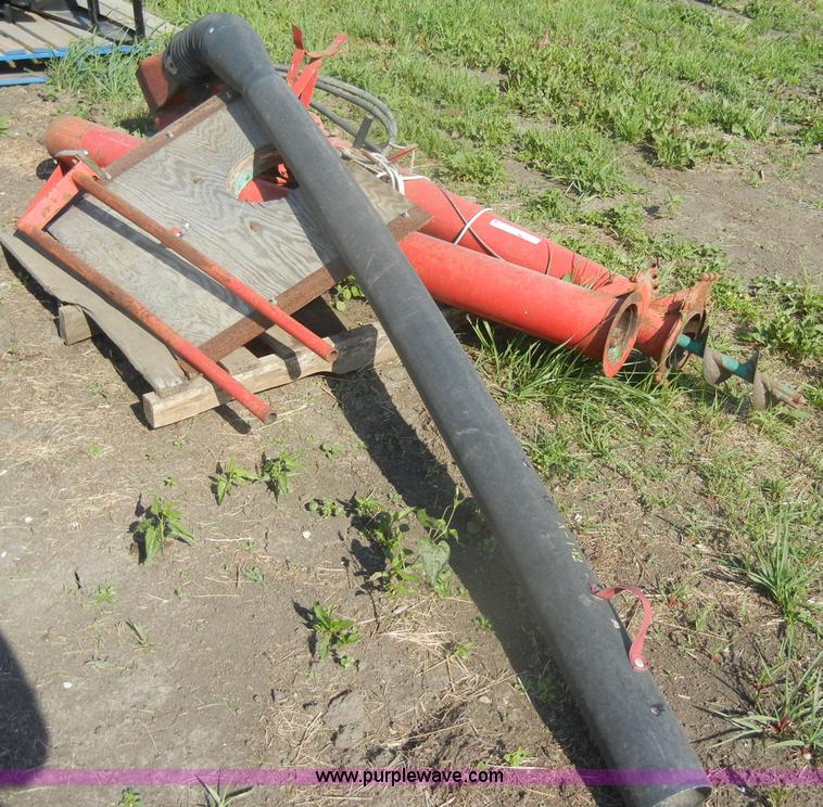 image for item N9768 Truck mount auger