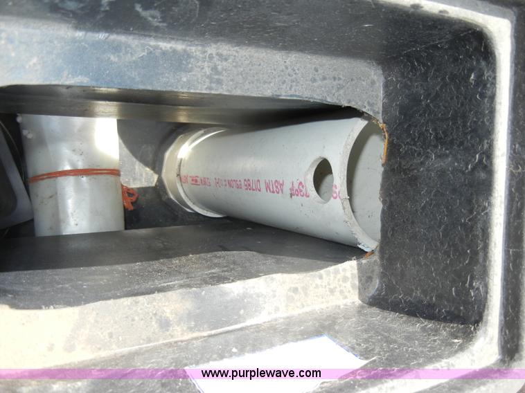 image for item N9774 Mirafount 3350 four hole waterer