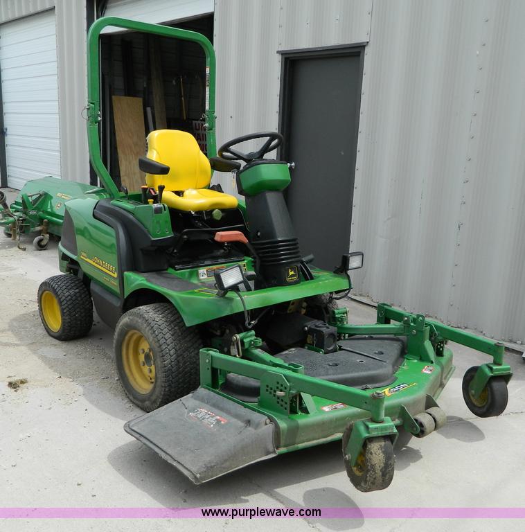image for item T9849 John Deere 1445 lawn mower