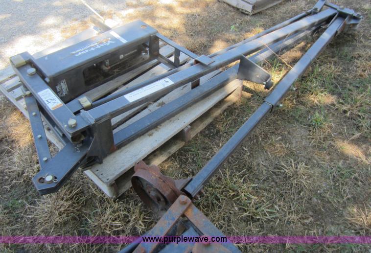 image for item V9082 Yetter marker arms