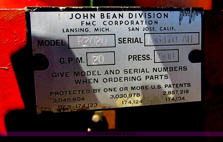 image for item V9086 John Bean R2020 sprayer