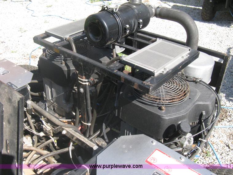 image for item A6385 Dixie Chopper XXW 4000 ZTR mower