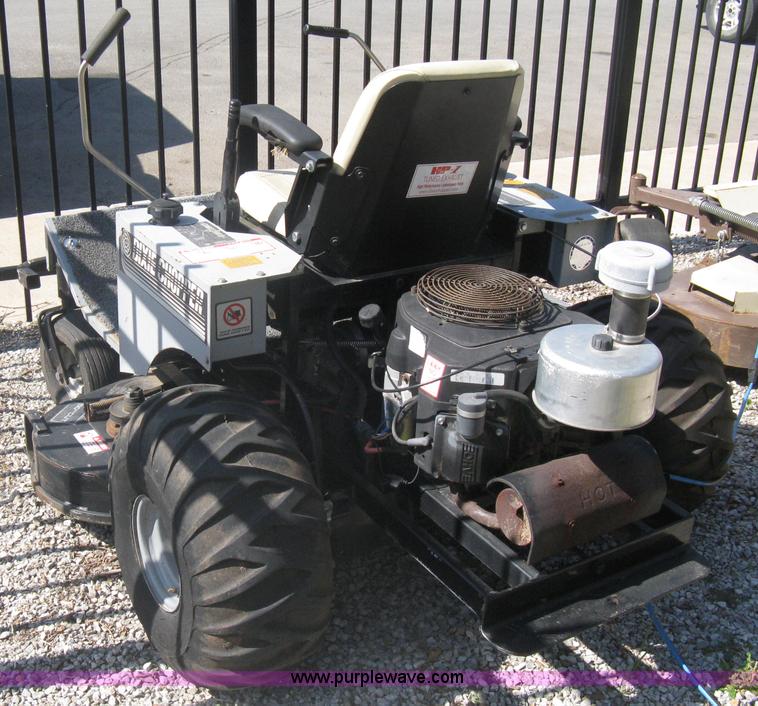 image for item A6386 Dixie Chopper X2002 ZTR mower