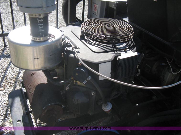 image for item A6386 Dixie Chopper X2002 ZTR mower