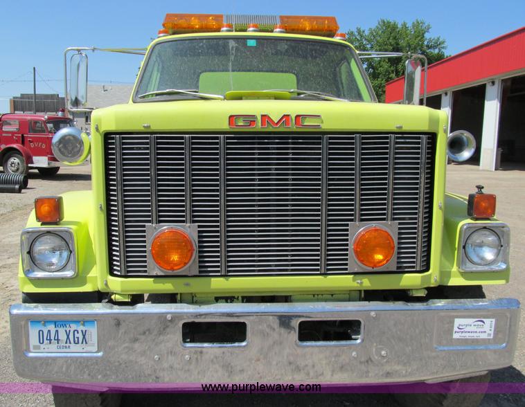 image for item A8314 1982 GMC Brigadier pumper tanker truck