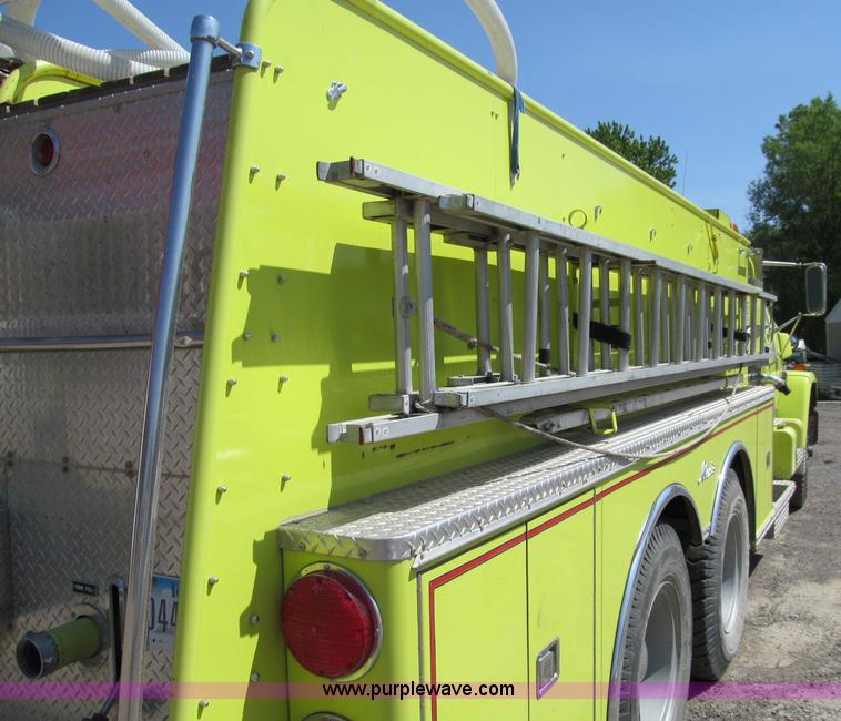 image for item A8314 1982 GMC Brigadier pumper tanker truck