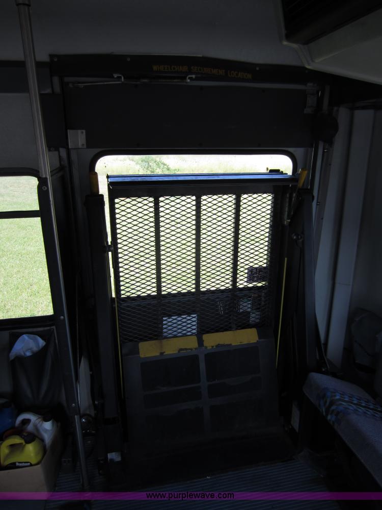 image for item B1266 1999 Coach Navistar International 3400 bus