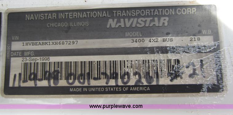 image for item B1266 1999 Coach Navistar International 3400 bus