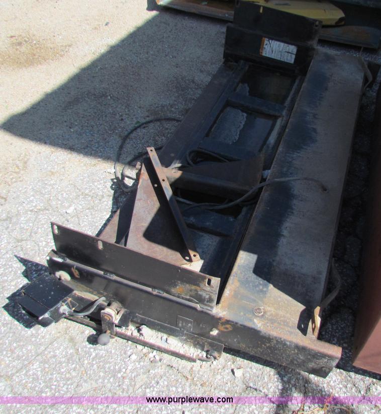 image for item B1307 Tommy gate lift