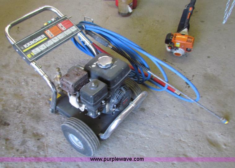 image for item B1311 Korcher pressure washer