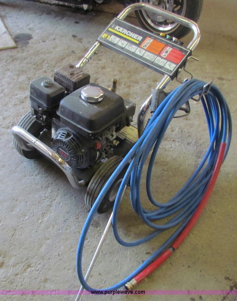 image for item B1311 Korcher pressure washer