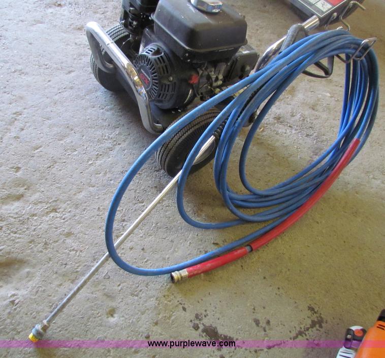 image for item B1311 Korcher pressure washer